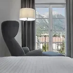 فندق شوارزر أدلر 4*