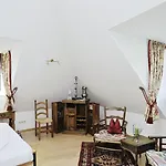 شوارزر أدلر فندق 4*