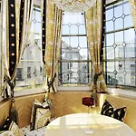 فندق شوارزر أدلر 4*
