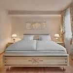 فندق شوارزر أدلر إنسبروك