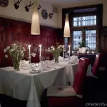 شوارزر أدلر فندق 4*