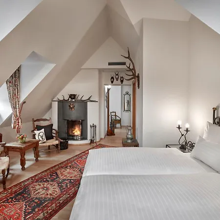 Schwarzer Adler Szálloda