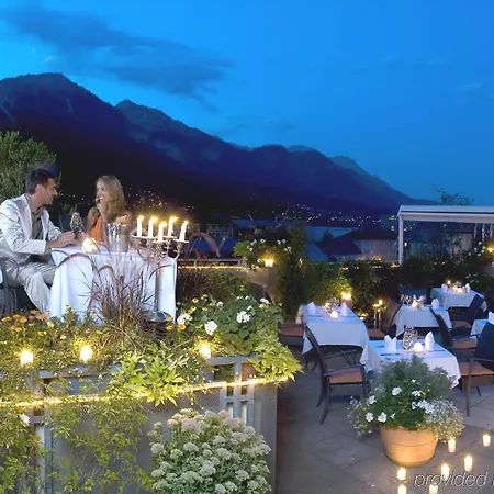 Schwarzer Adler Отель 4*