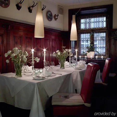 Schwarzer Adler Hotel 4*